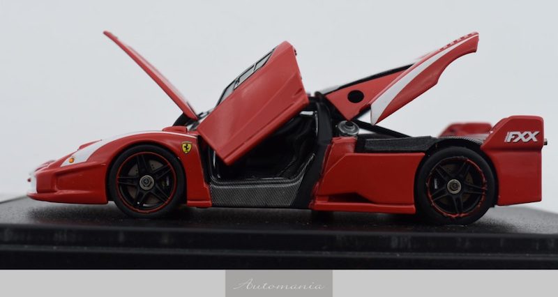 Bburago 18-26547 - Coche a Escala - Ferrari FXX Evoluzione (Rojo, 1:24) Auto eBa