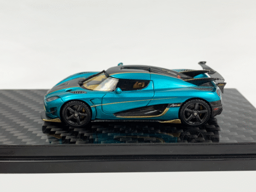 KOENIGSEGG AGERA RSR (1:64)