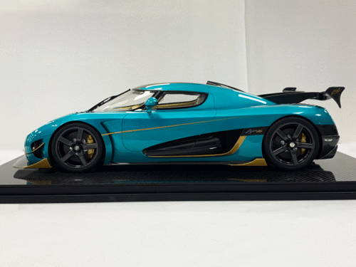 KOENIGSEGG AGERA RSR