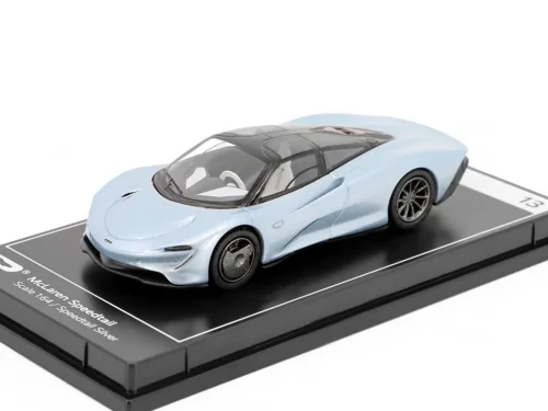 MCLAREN SPEEDTAIL (SPEEDTAIL SILVER)