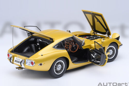 TOYOTA 2000GT 1967 (GOLD)