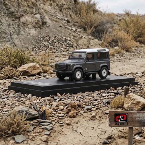 LAND ROVER DEFNDER 90 V8 (CRIMEA GREY)