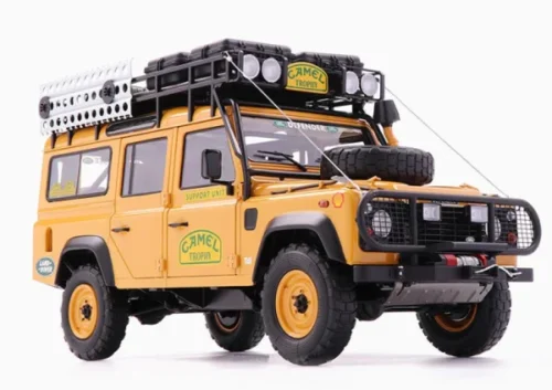LAND ROVVER DEFENDER 110 CAMEL TROPHY SUPPORT UNIT SABHA MALAYSIA 1993Malaysia 1993